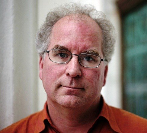 headshot of Brewster Kahle